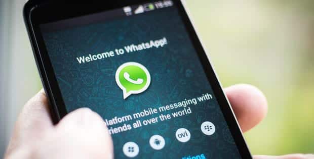 Desactivar los ticks azules de WhatsApp