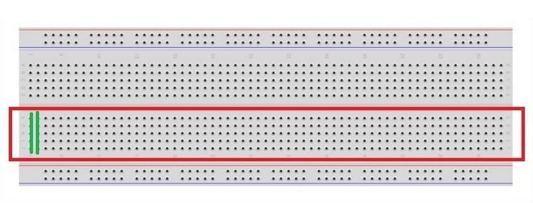 The lower connection area of ​​the breadboard