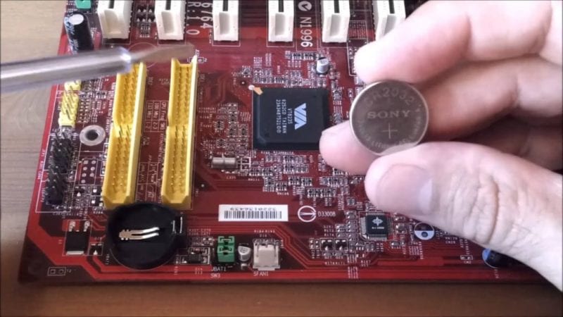 Pila BIOS portatil scaled