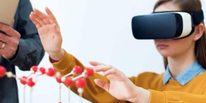 Tecnologia educacion 1 scaled