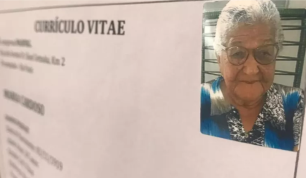 101 años manda su currículo